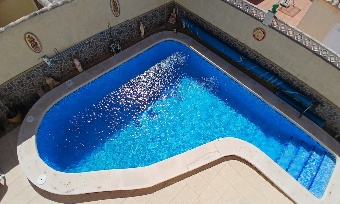Resale - Villa -
Villamartin - Costa Blanca