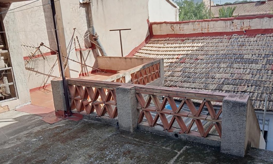 Resale - Villa / Semi semi-detached -
HurchIllo - PUEBLO CENTRO