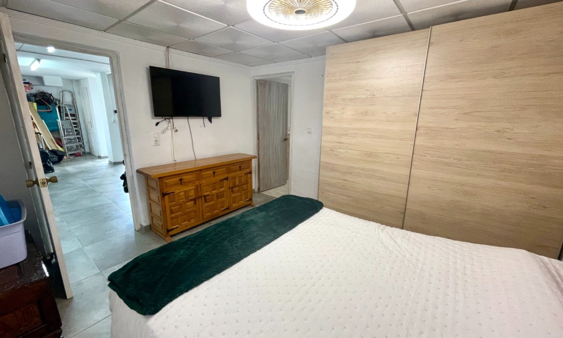Használt Ingatlanok - Villa -
San Fulgencio - Costa Blanca