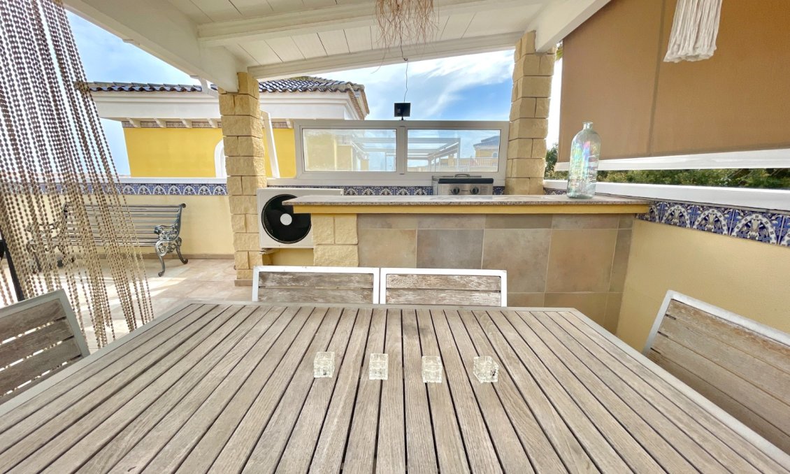 Használt Ingatlanok - Villa -
San Fulgencio - Costa Blanca