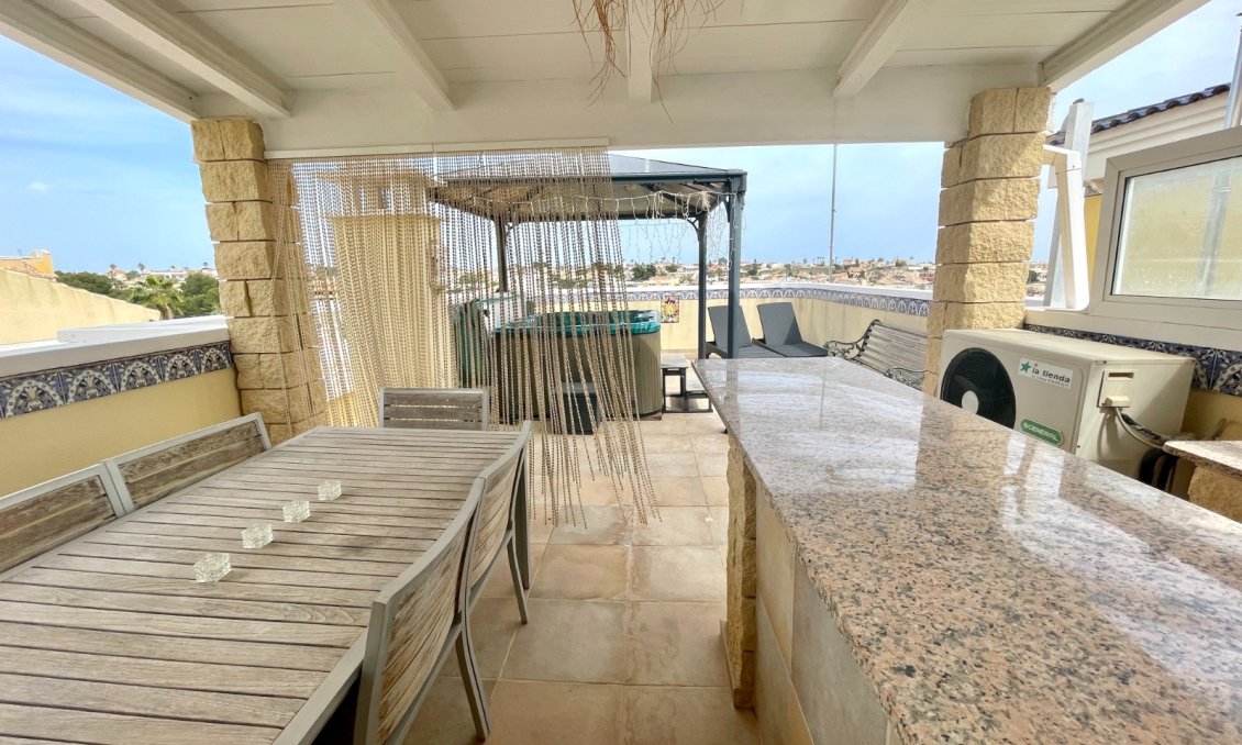 Használt Ingatlanok - Villa -
San Fulgencio - Costa Blanca