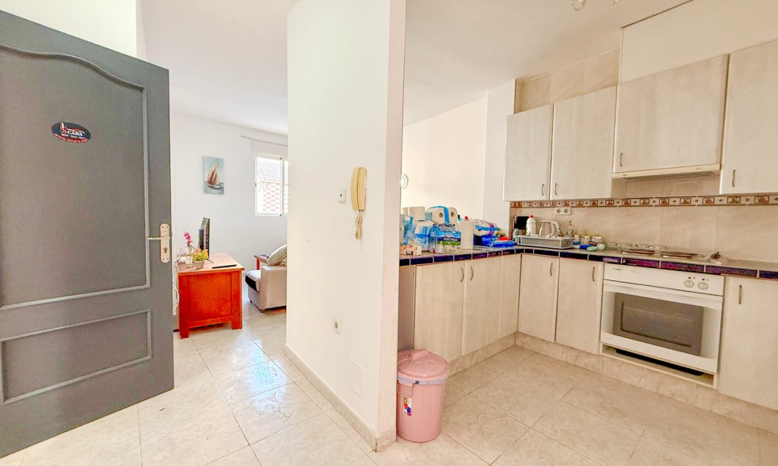 Resale - Apartment -
San Miguel de Salinas - Inland