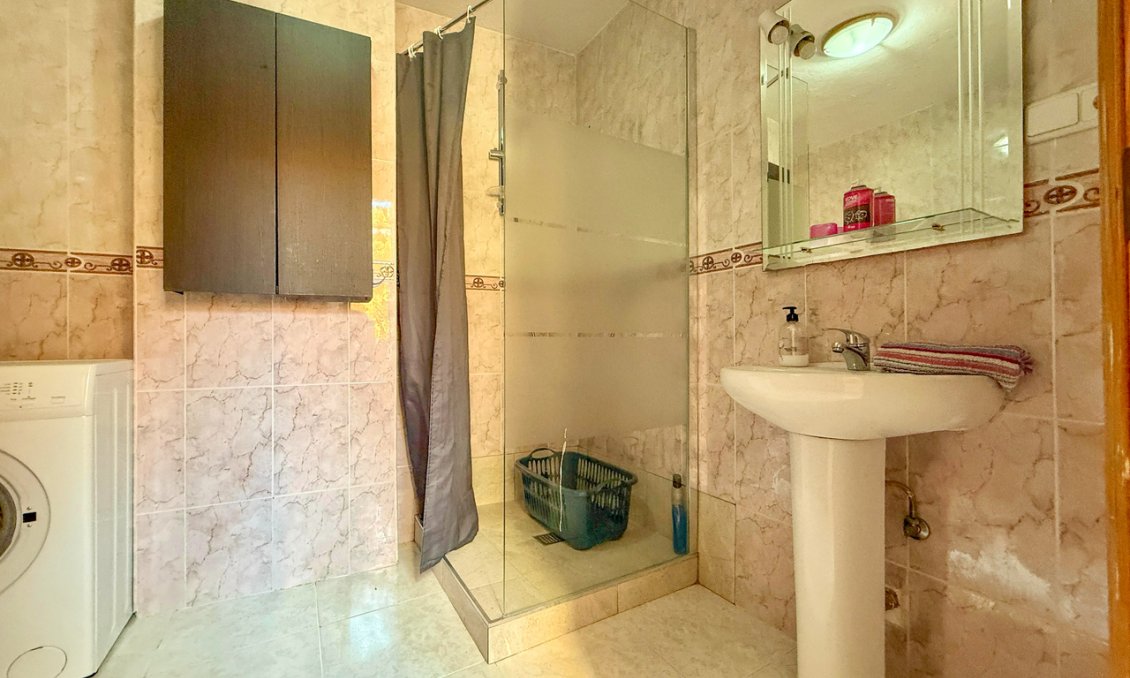 Resale - Apartment -
San Miguel de Salinas - Inland
