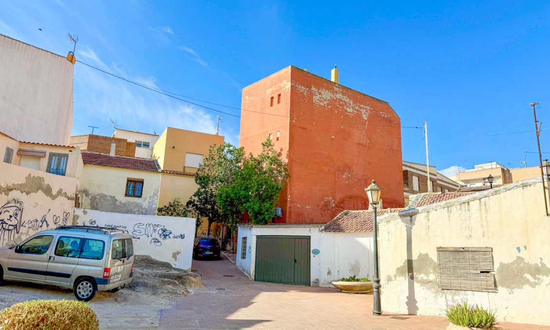 Resale - Apartment -
San Miguel de Salinas - Inland