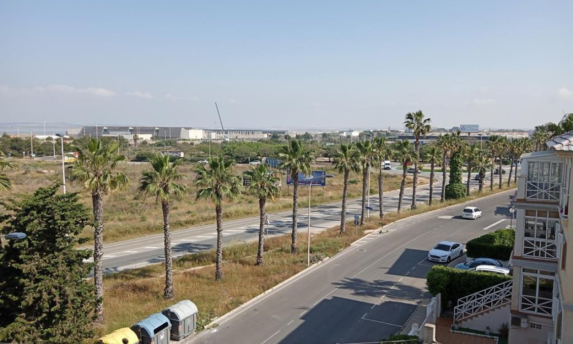 Resale - Apartment -
Torrevieja - MAR AZUL LA VELETA
