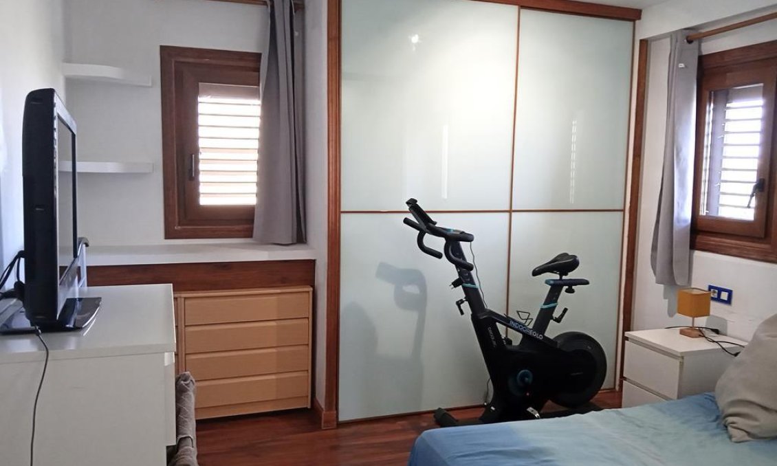 Resale - Apartment -
Torrevieja - MAR AZUL LA VELETA