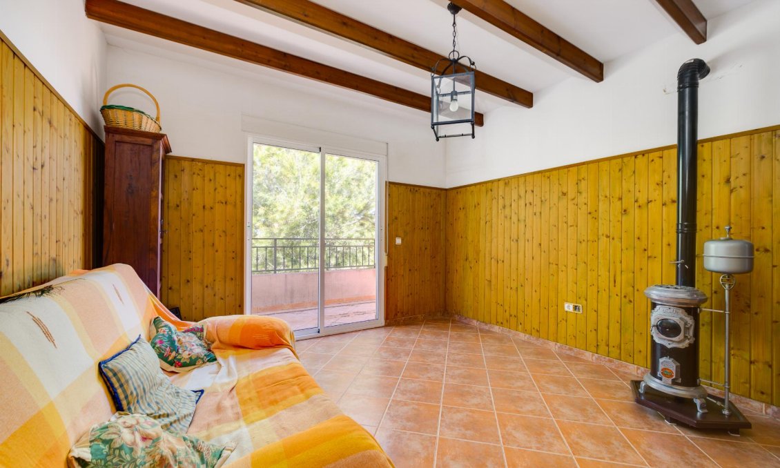 Resale - Villa -
San Miguel de Salinas - Inland
