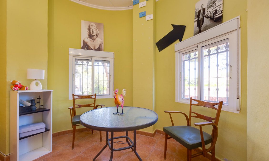 Resale - Villa -
San Miguel de Salinas - Inland