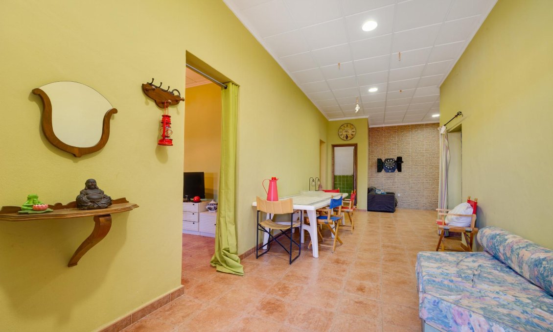 Resale - Villa -
San Miguel de Salinas - Inland