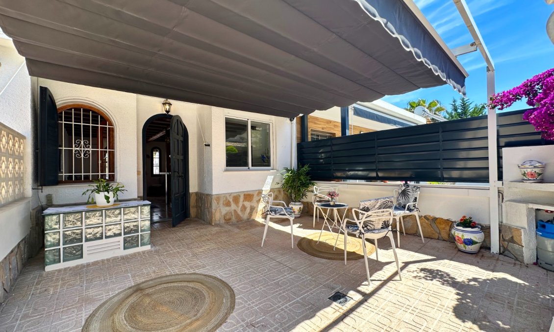 Resale - Townhouse -
Orihuela Costa - Costa Blanca