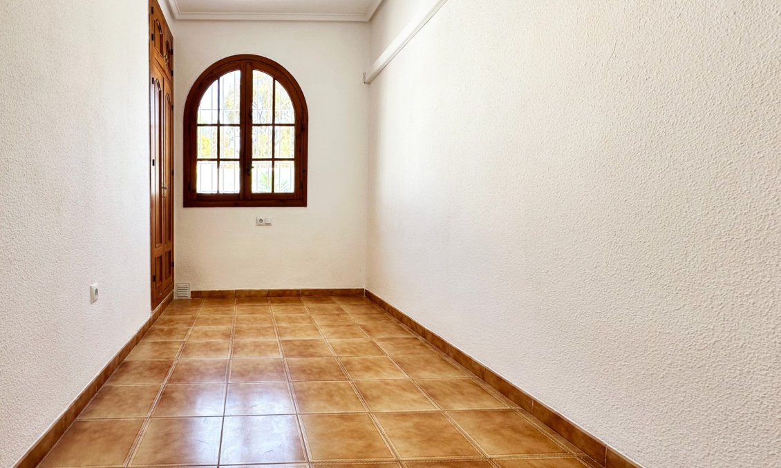 Resale - Townhouse -
Orihuela Costa - Costa Blanca