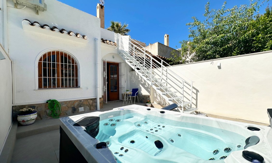 Resale - Townhouse -
Orihuela Costa - Costa Blanca
