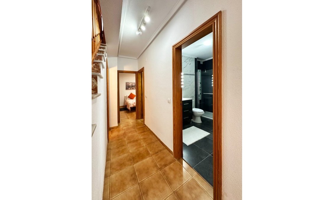 Resale - Townhouse -
Orihuela Costa - Costa Blanca