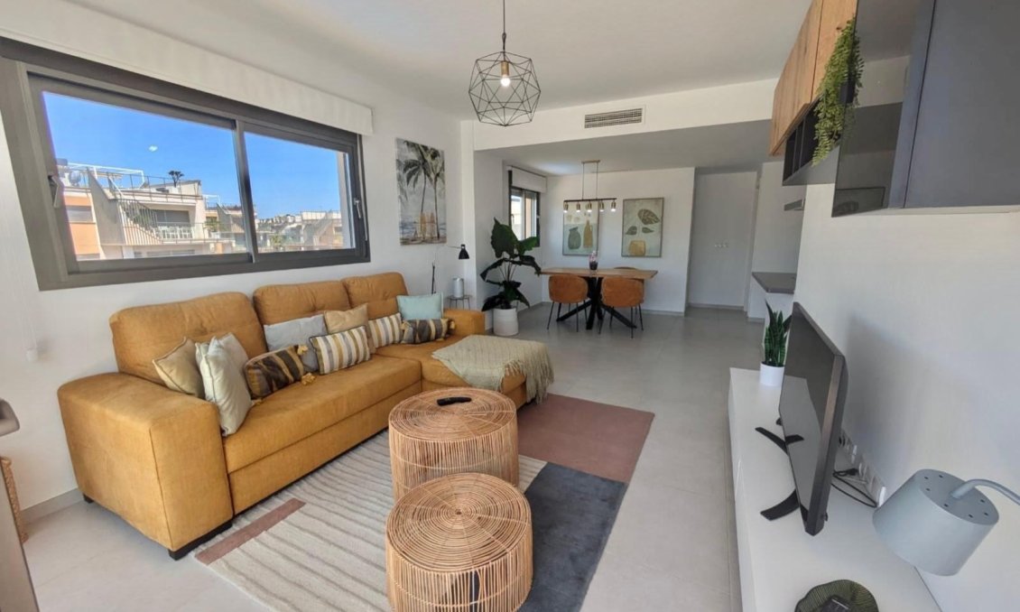 Resale - Penthouse -
Villamartin - Costa Blanca