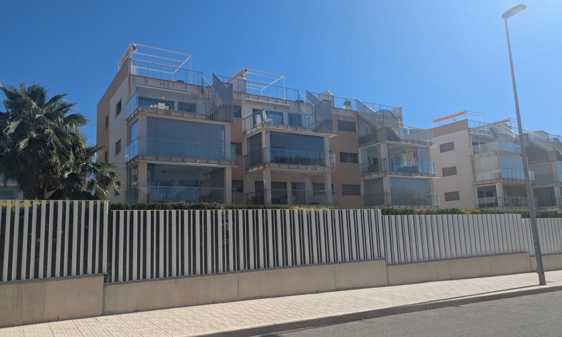 Resale - Penthouse -
Villamartin - Costa Blanca