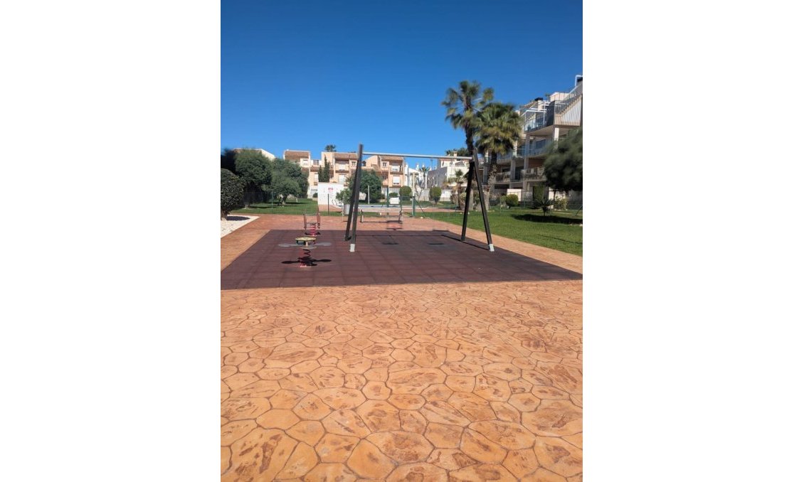 Resale - Penthouse -
Villamartin - Costa Blanca
