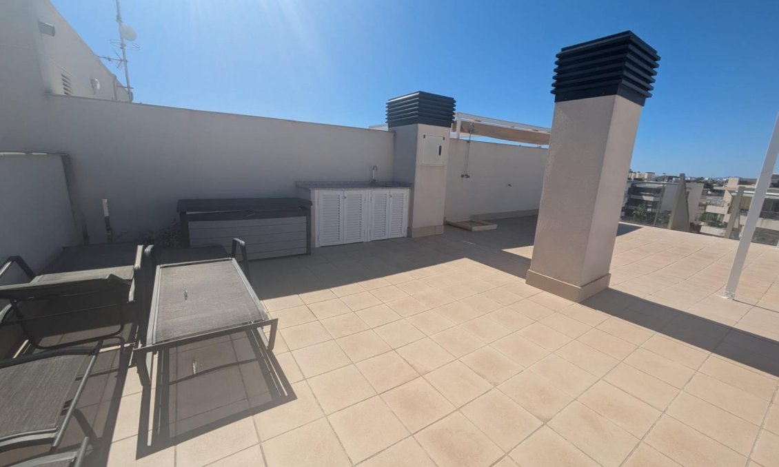 Resale - Penthouse -
Villamartin - Costa Blanca