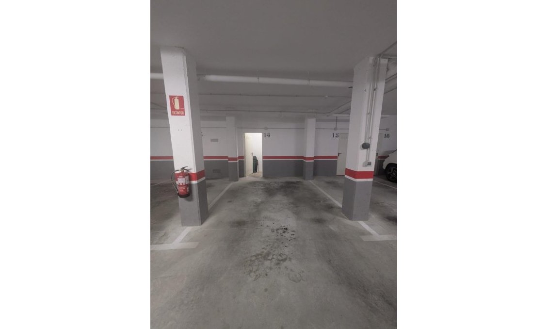 Resale - Penthouse -
Villamartin - Costa Blanca