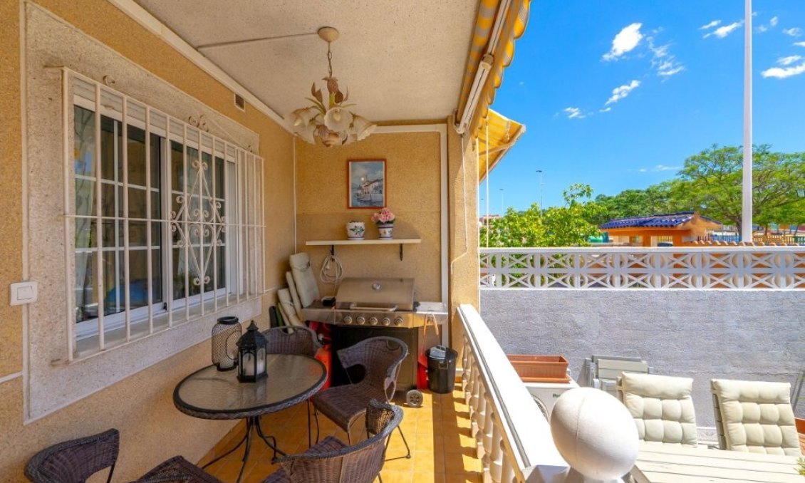 Resale - Townhouse -
Torrevieja - Aguas Nuevas
