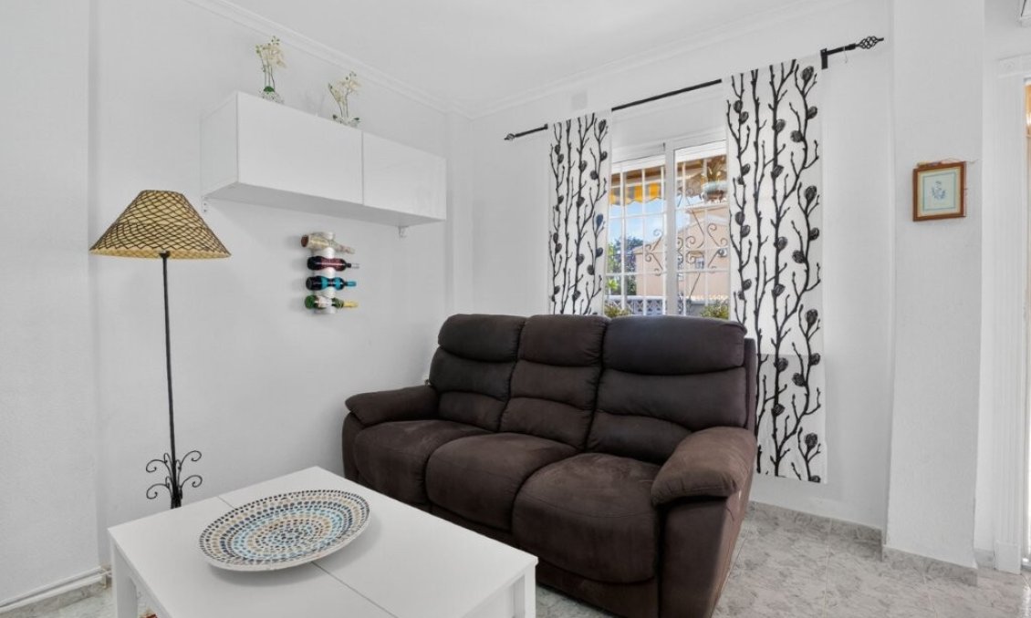 Resale - Townhouse -
Torrevieja - Aguas Nuevas
