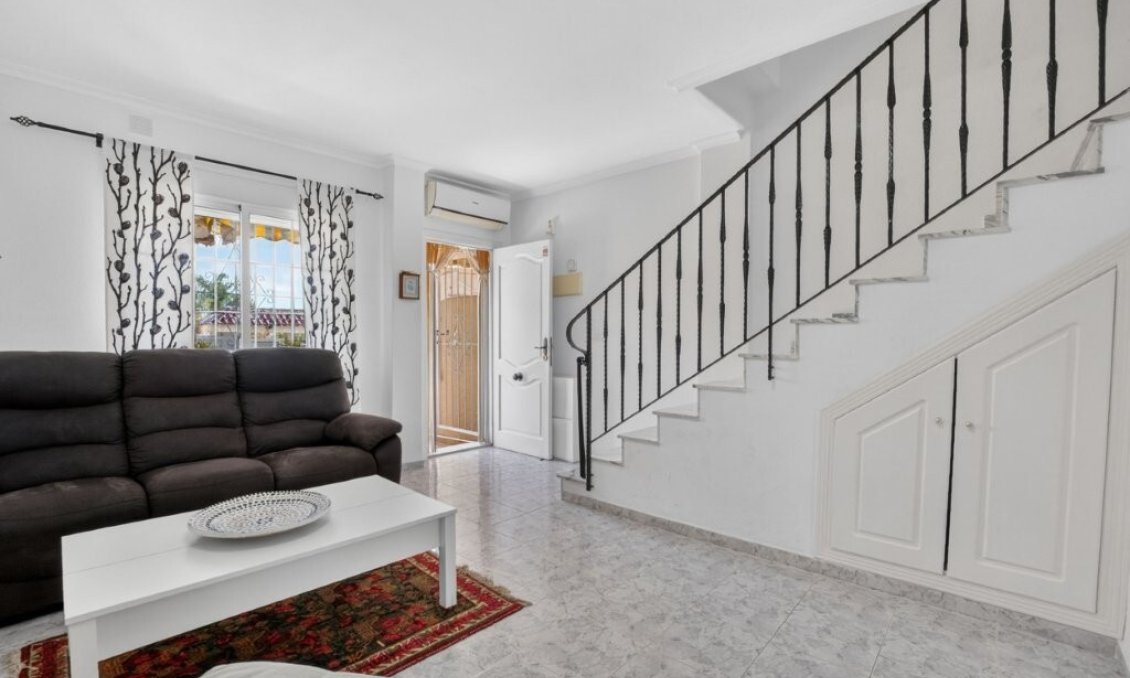 Resale - Townhouse -
Torrevieja - Aguas Nuevas