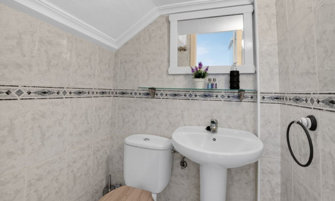 Resale - Townhouse -
Torrevieja - Aguas Nuevas