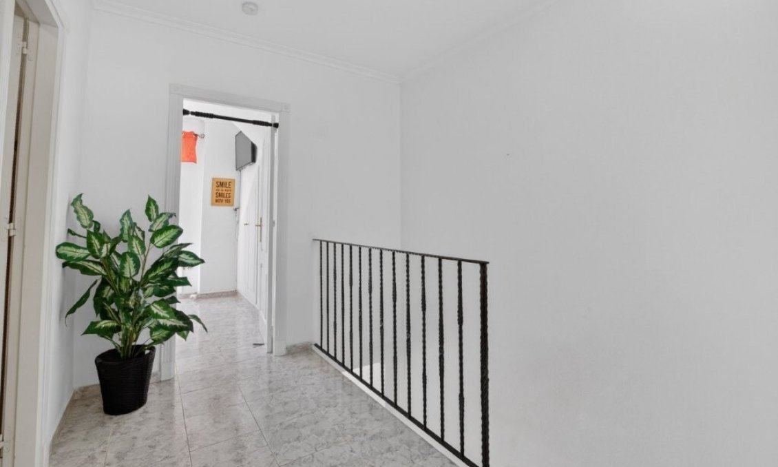 Resale - Townhouse -
Torrevieja - Aguas Nuevas