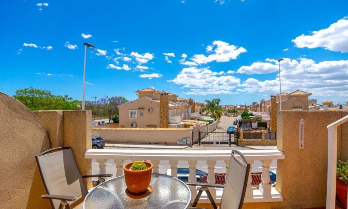 Resale - Townhouse -
Torrevieja - Aguas Nuevas