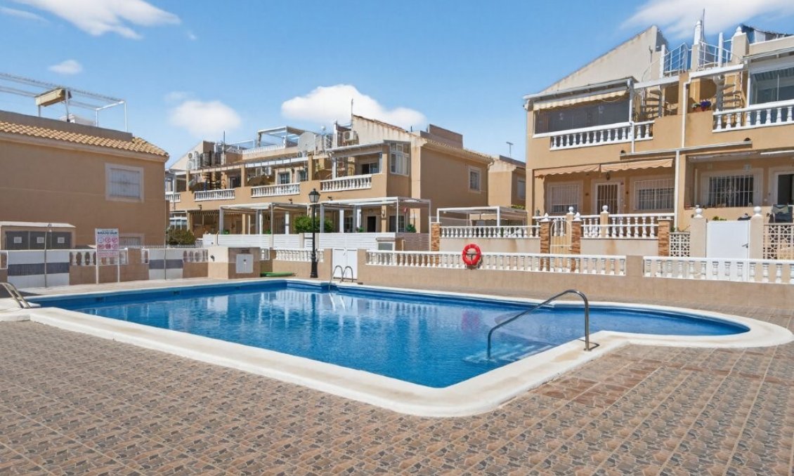 Resale - Townhouse -
Torrevieja - Aguas Nuevas