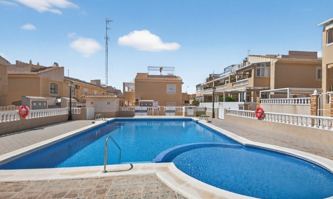 Resale - Townhouse -
Torrevieja - Aguas Nuevas
