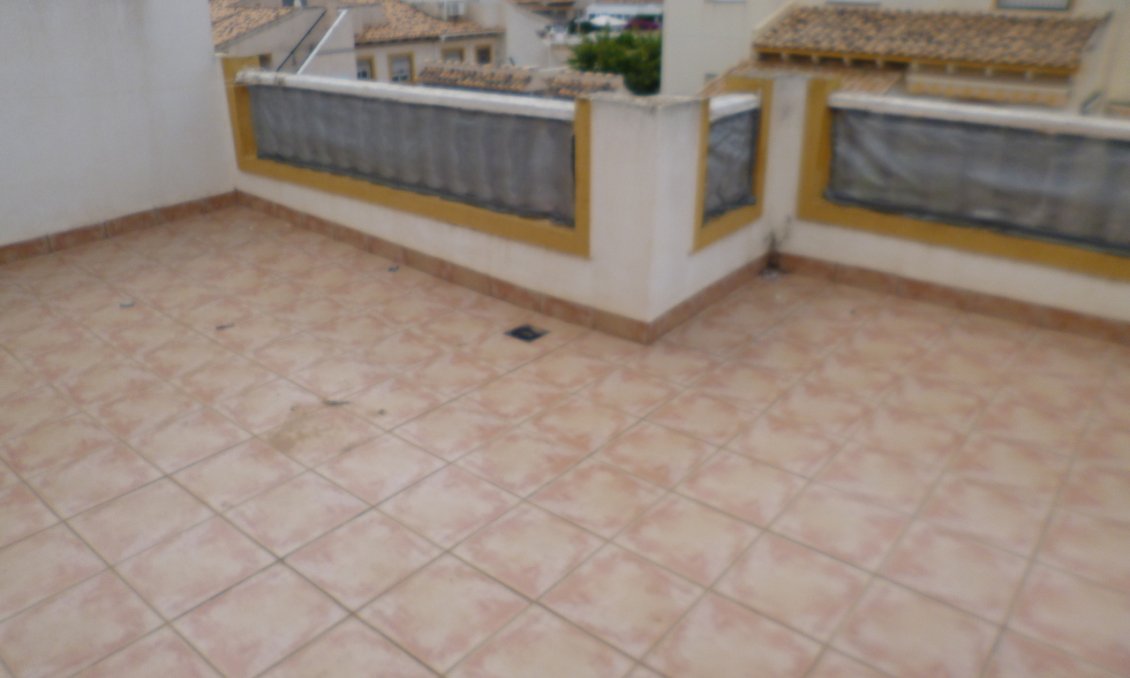 Használt Ingatlanok - Sorház -
Playa Flamenca - Costa Blanca