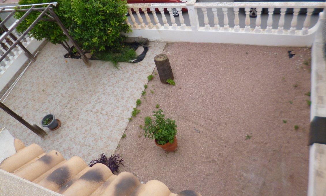 Használt Ingatlanok - Sorház -
Playa Flamenca - Costa Blanca
