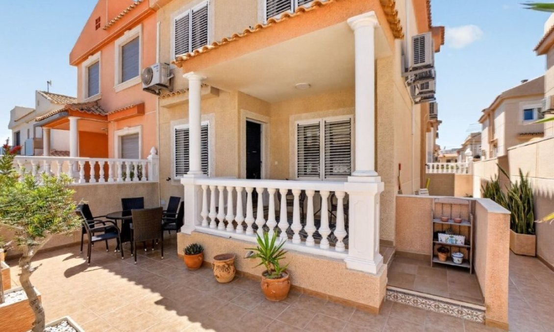 Resale - Townhouse -
Torrevieja - Cabo Cervera