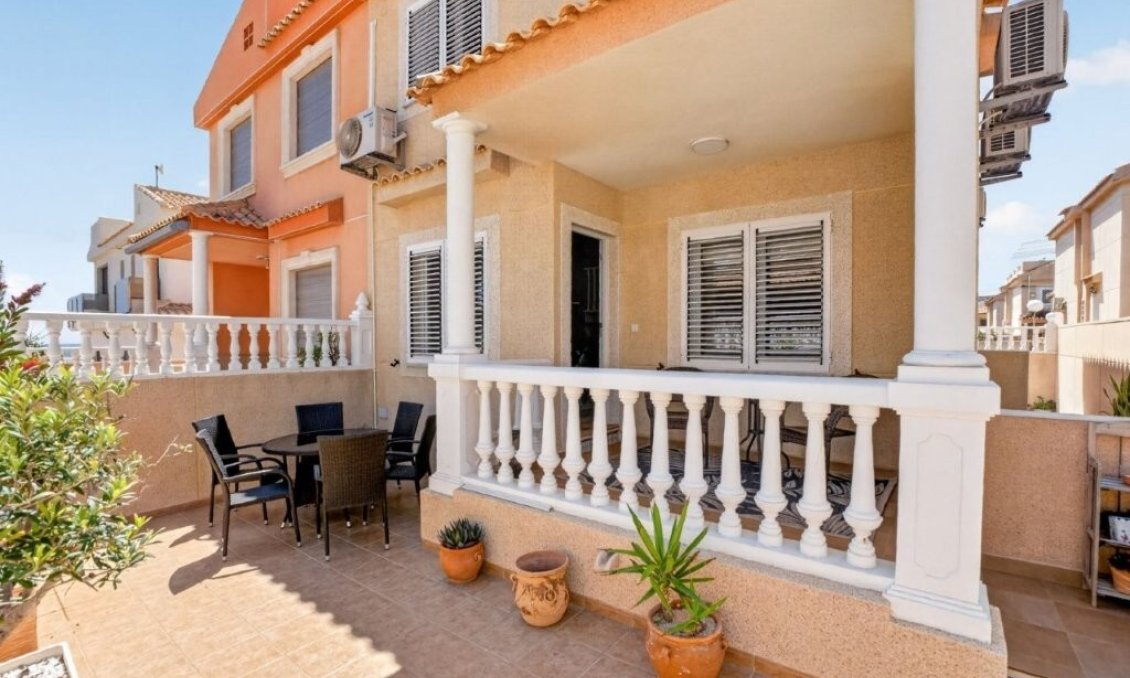 Resale - Townhouse -
Torrevieja - Cabo Cervera