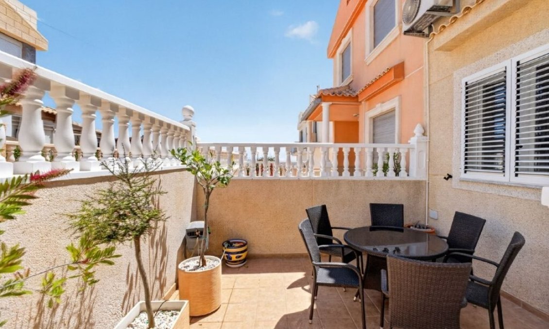 Resale - Townhouse -
Torrevieja - Cabo Cervera