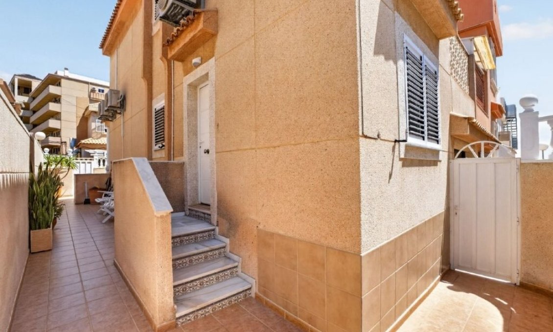 Resale - Townhouse -
Torrevieja - Cabo Cervera