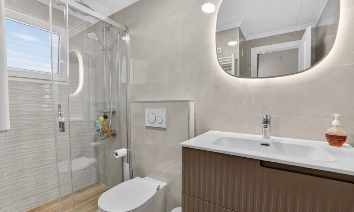 Resale - Townhouse -
Torrevieja - Cabo Cervera