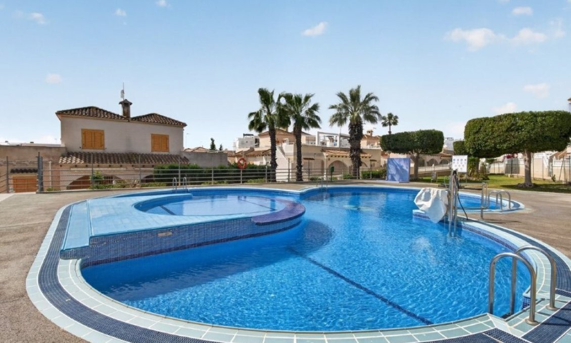 Resale - Townhouse -
Torrevieja - Los Altos