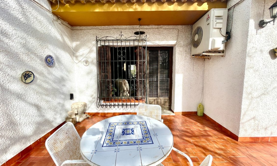 Resale - Villa -
Benejúzar - Inland
