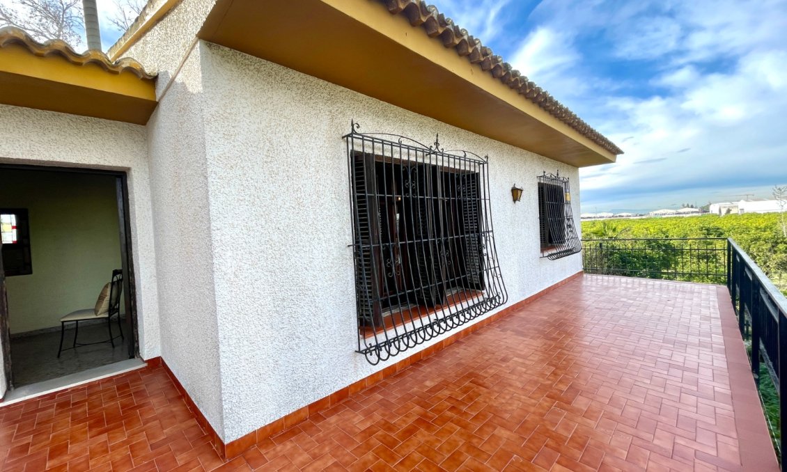 Resale - Villa -
Benejúzar - Inland