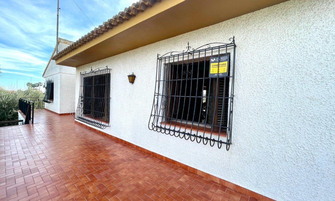 Resale - Villa -
Benejúzar - Inland