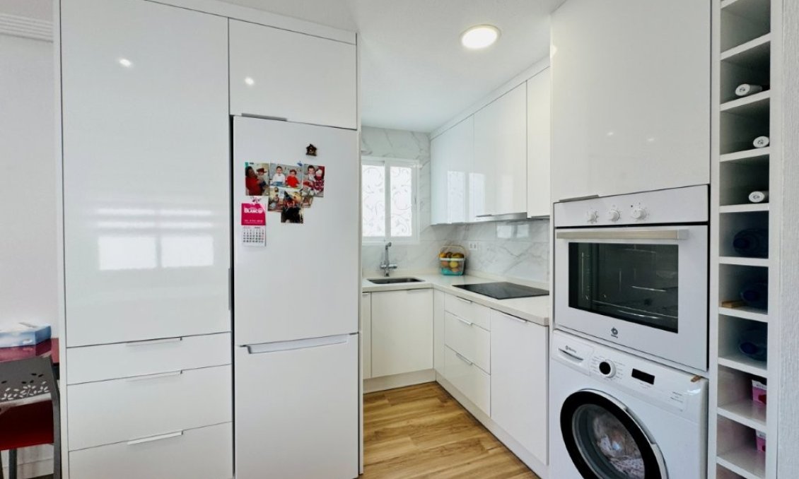 Resale - Apartment -
Guardamar del Segura - Costa Blanca