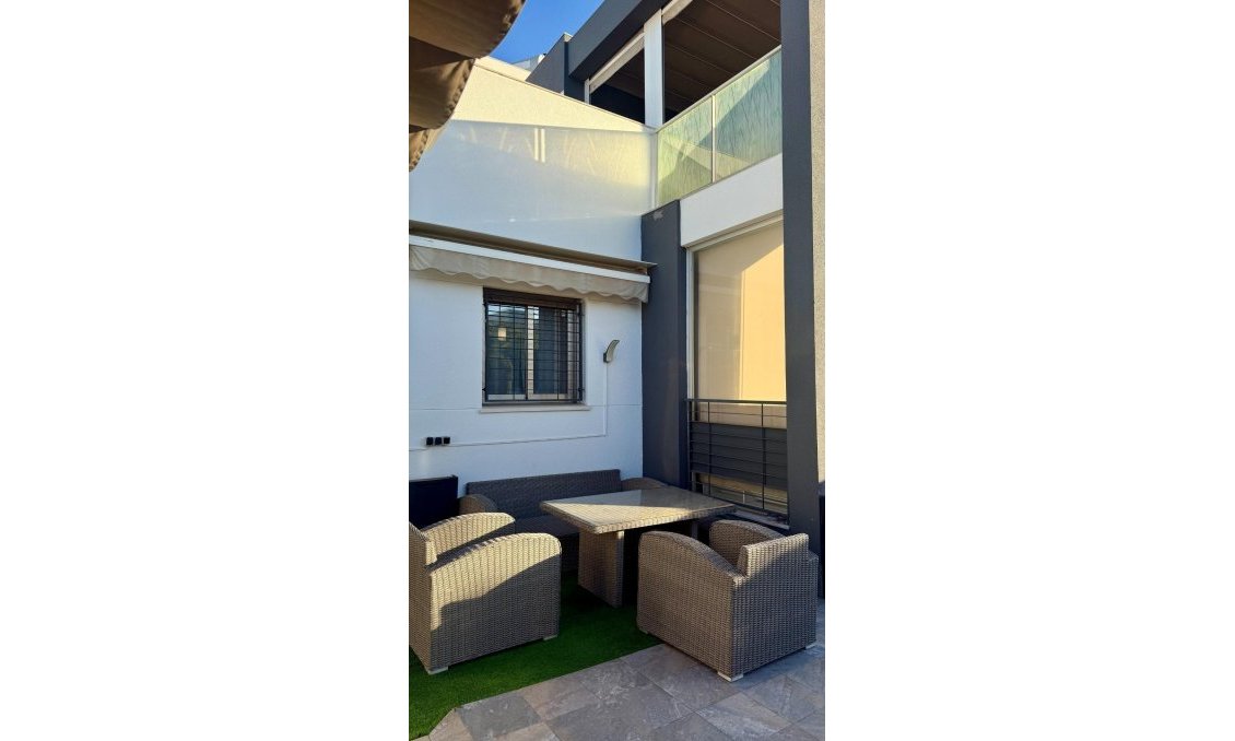 Resale - Townhouse -
Torrevieja - Aguas Nuevas