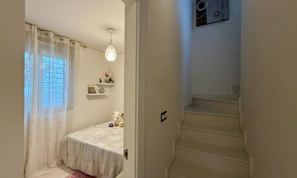 Resale - Townhouse -
Torrevieja - Aguas Nuevas