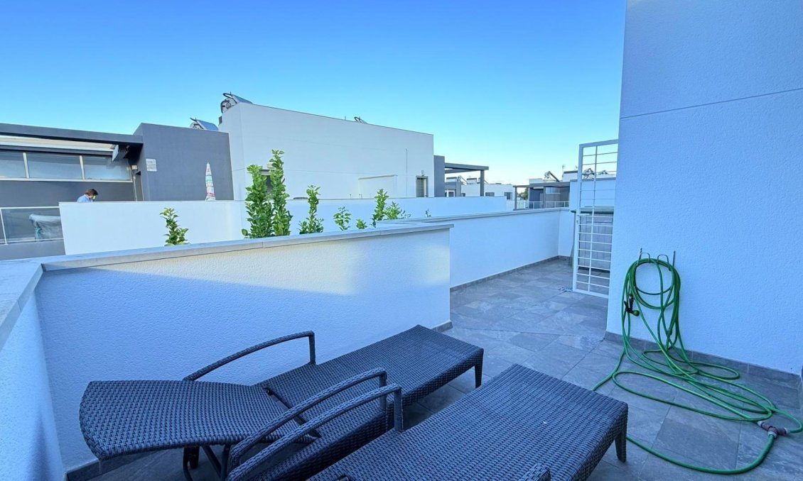 Resale - Townhouse -
Torrevieja - Aguas Nuevas