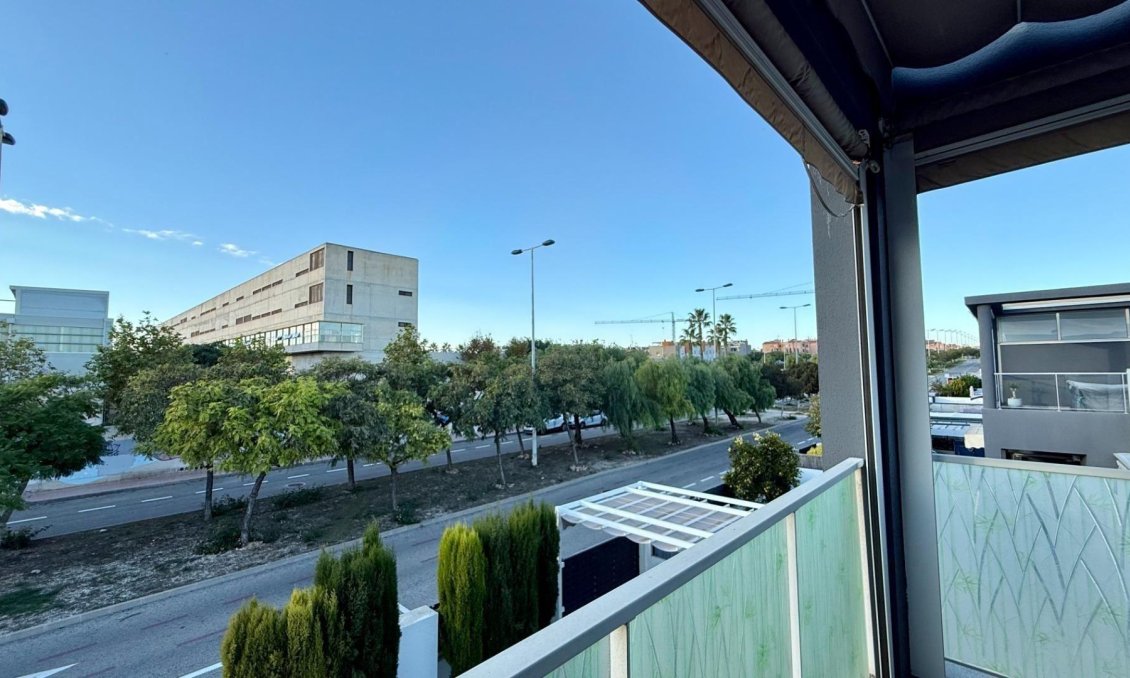 Resale - Townhouse -
Torrevieja - Aguas Nuevas
