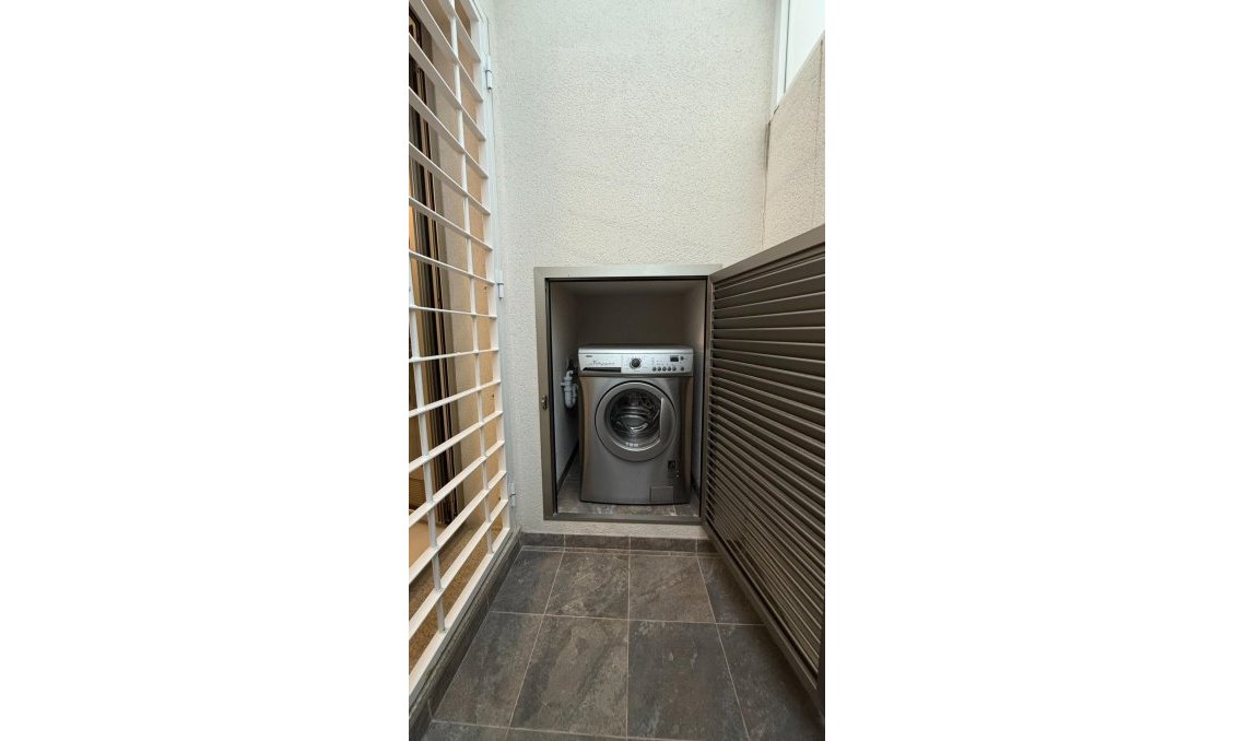 Resale - Townhouse -
Torrevieja - Aguas Nuevas