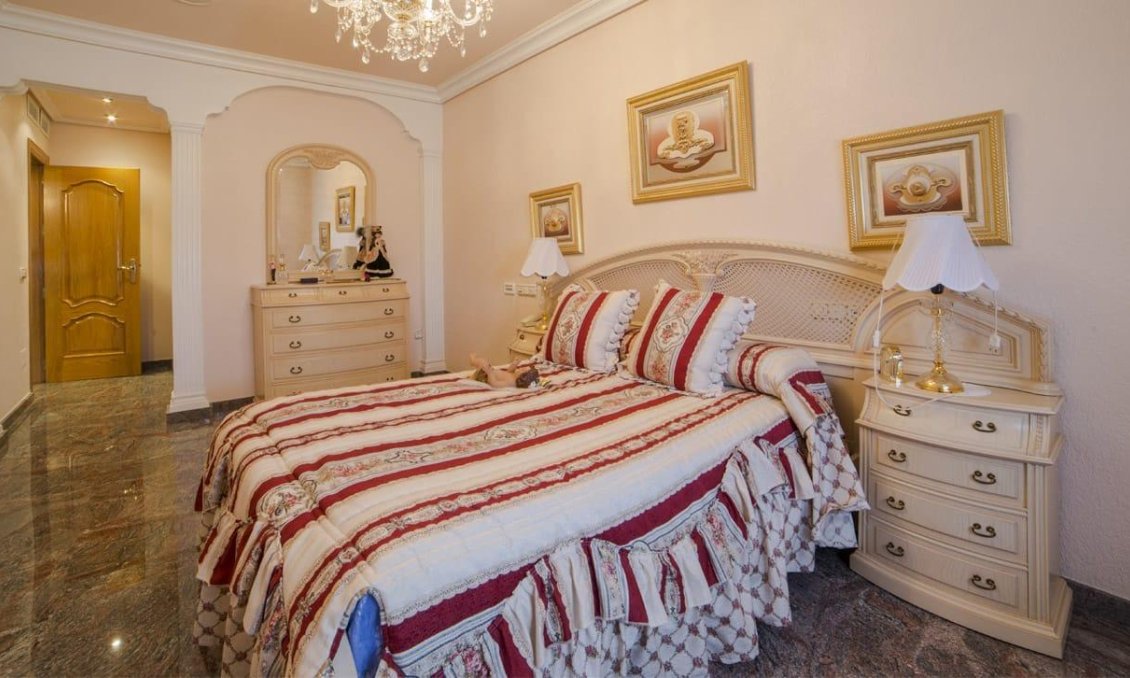 Resale - Townhouse -
Los Alcazares - Centro