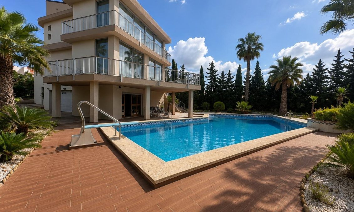 Használt Ingatlanok - Villa -
Ciudad Quesada - Costa Blanca Sur