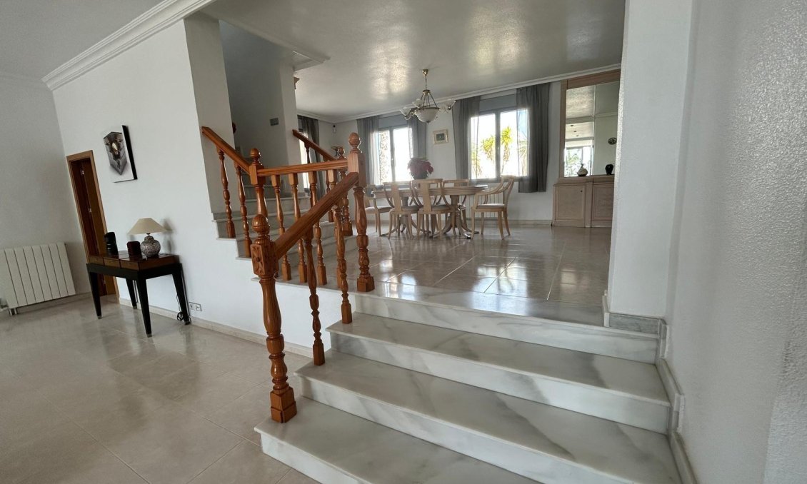 Használt Ingatlanok - Villa -
Ciudad Quesada - Costa Blanca Sur
